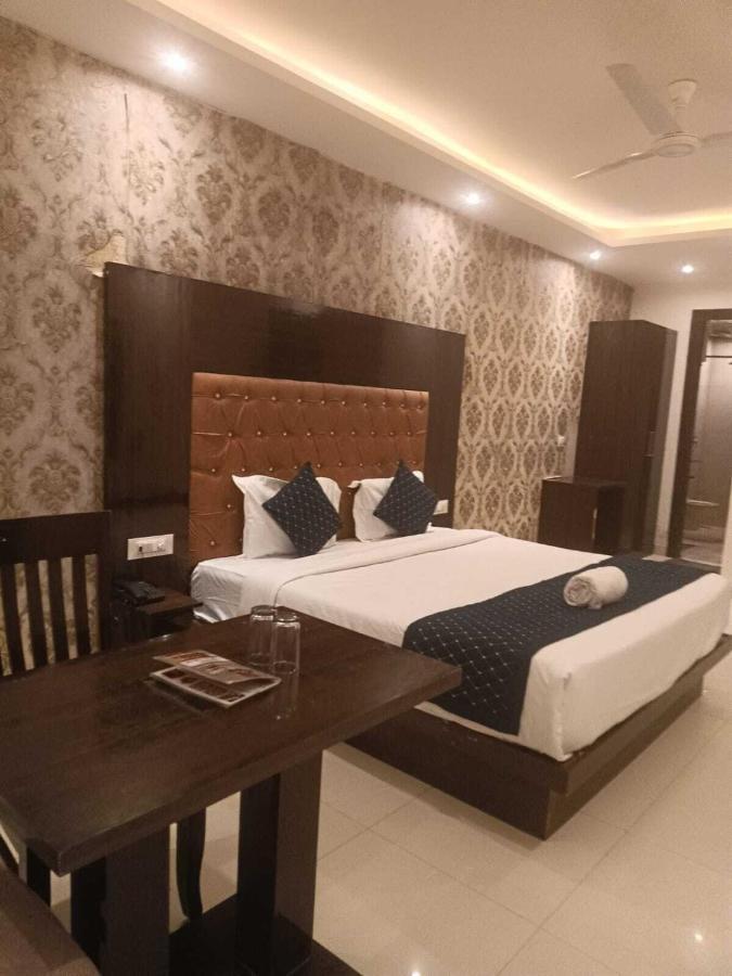 Iconic Inn Near Delhi Igi Airport Nowe Delhi Zewnętrze zdjęcie